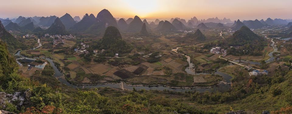 Cuiping village among the karst hills of Yangshuo, China